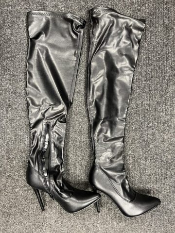 Essex Glam, black synthetic leather PU, 37, new